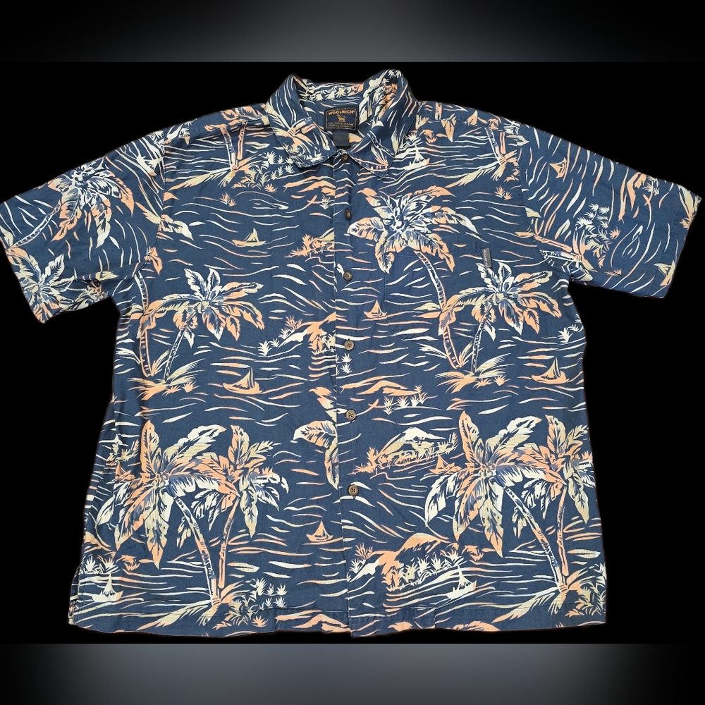 Woolrich Men's XL, Button-Down Short-Sleeve  Shirt w/ Tropical Palm Tree Print